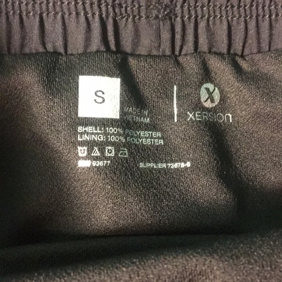 Shorts - Picture 3 of 4